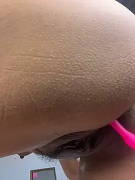 PilarJones_ - bite my nipples and spit milk
