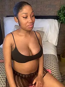 PetiteBunnyX