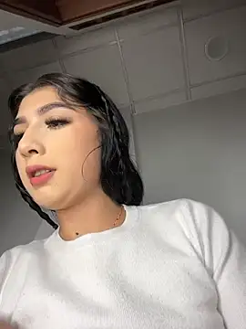 BadLilAngelXXX - PLAY PUSSY IN PUBLIC BATHROOM 🔥
