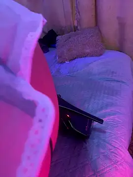 Venus_R0se - 🥵SQUIIIIRT IN YOUR MOUTH MY KING💦💦💦