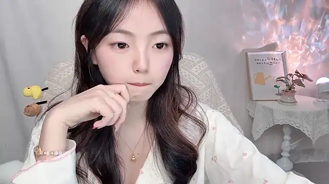 Wenwen8888 - 开心不是谁都可以带来的