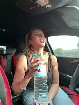 Jordynjace - Cowgirl position with 🍆 in the car.”