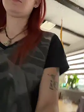 LeylaSquirtyBirty - 🍒Show My Teen Tits 3min.!