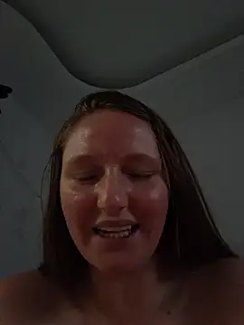 AnnaBusty - Make me cum !