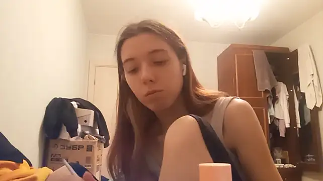 NikiMazzo - tease with my little ass