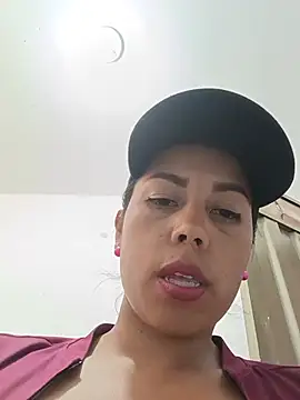 _andrea30 - 3 fingers in the ass