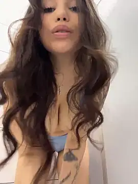 Chloe__Moon - reach nipple with one’s tongue in m wc