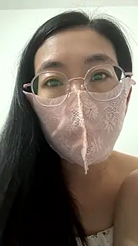 Caihong- - 支持小樱桃买化妆品变美，全裸2分钟