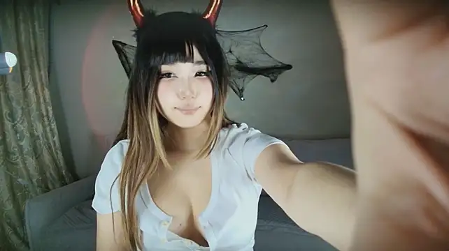 Bimbo_baby - Dildo ride
