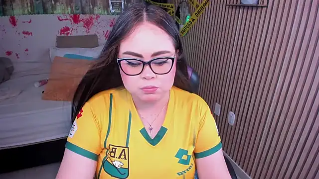 LolaVillalobos - Blow a kiss & tease boobs😍🎊🎉✨🧨