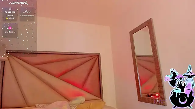 FaloonRoussel - Sexy tease dance