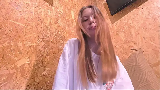 AngeleFlemm - 😘 Blow You a Shy Kiss