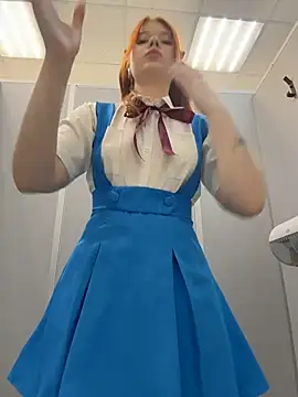 Freaky__Nikki - rub my tits softly🎃