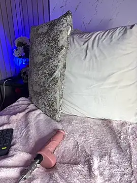 Bella_loverr - play domi