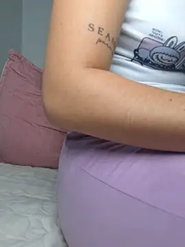 Ambar_rosse16 - fingers in ass