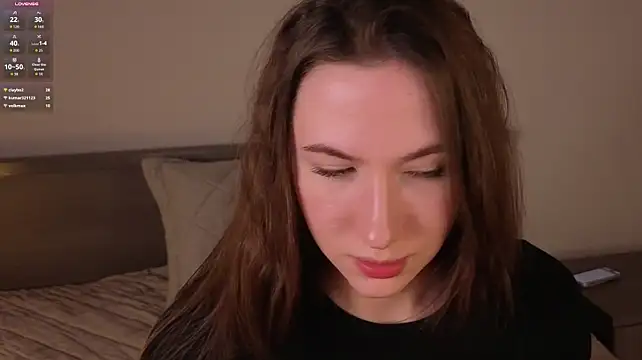 Kira_mindnes - pinch my nipple
