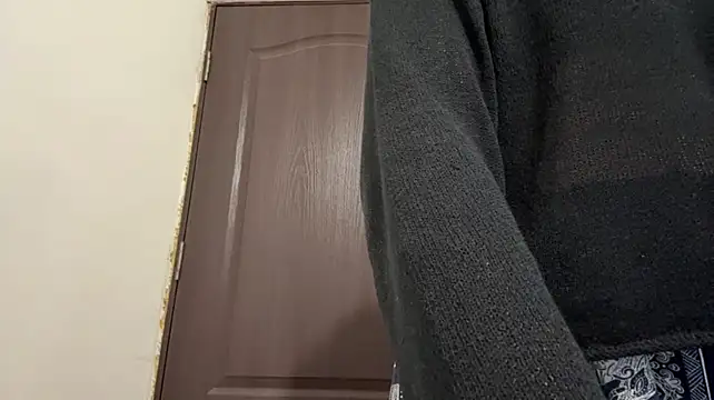 RolandeRohrs - Bouncing boobs + 3 Jumps for you😏