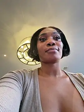 ___Nessa - Squirt hard public walkway public