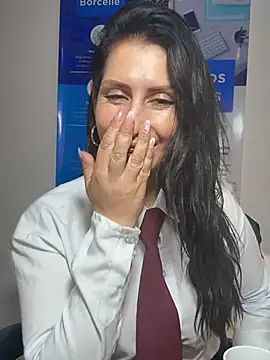 Alysson-- - MONSTER Dildo Fuck 🍆🤞