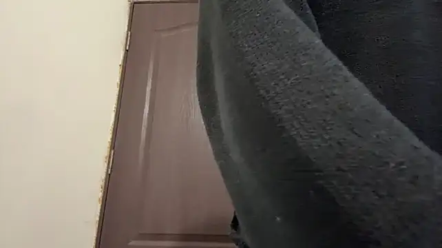 RolandeRohrs - Bouncing boobs + 3 Jumps for you😏