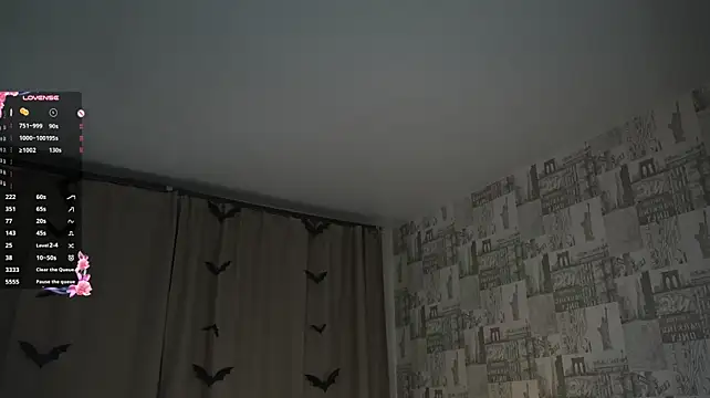 ChrisCroy - DOGGY POSE + FLASH ASS