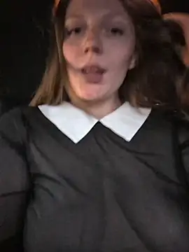 Mrmsred - NAKED DOGGY OPEN WINDOW