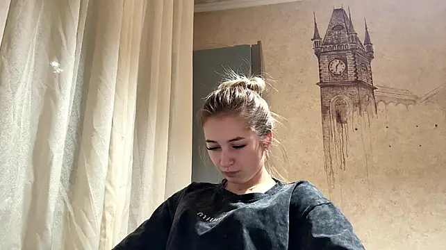 MarkitaHersch - stand up and show oufit