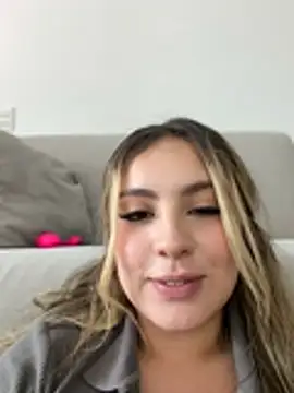 Cloee_Rainbow1 - Delicious Pussy Cloee 😈💦💦