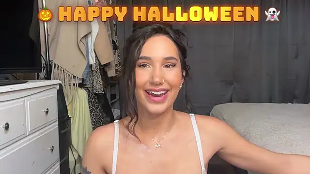 Ella2sweet - boob tease
