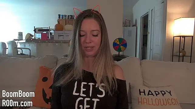 Boomboomr00m - JOI in Costume! Last Tip Picks Outfit