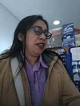 Violeta_Risky- - ass oil + anal plug