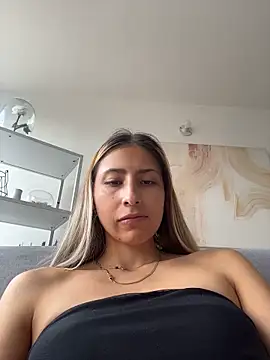 Ameellie - OIL IN BOOBS+LASTTIP 2 min TOY