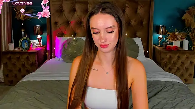 ToriSonn - dildo in wet pussy💦
