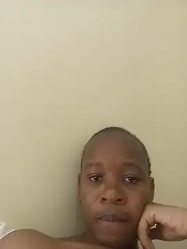 Petite-babe - 1000 tokens
