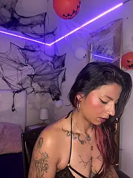 SamathaMay - NUDE ME 😍😈