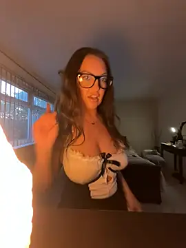Ladyluxee - Striptease😍
