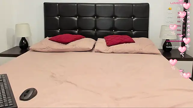 Karinamadnessdesiree - play with pussy CUM💦