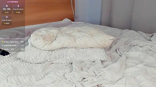 CleotildePiel - tease u with my nipples close to camera