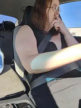 Uniquethickqueen - 💦SQUIRT in car when reached💦