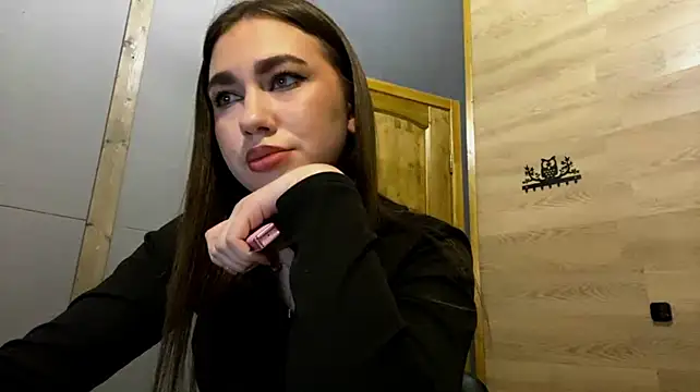 LucreciaBehling - Take off my top