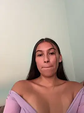 VictoriaLannee - Lush in pussy 🔥💦