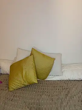 Mia_spicyy - panties off🐱