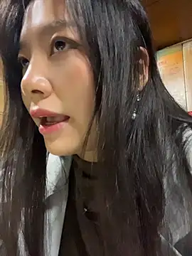 Tutu188 - 乳夹夹胸1分钟