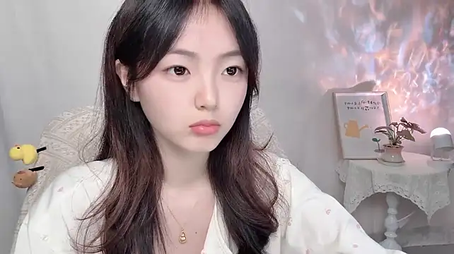 Wenwen8888 - 开心不是谁都可以带来的