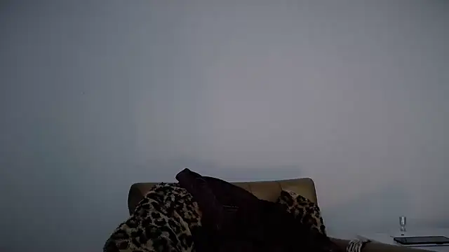 Miasecretx - NAKED + OIL SHOW 💦✨