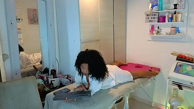 EROTIC_SPA - naked