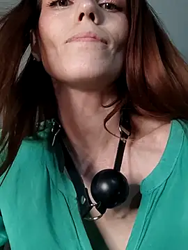 Angie_meow - Doggy spread ass masturbating