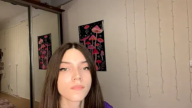 VeroniqueJaap - It’s cute to spin around and accidentall