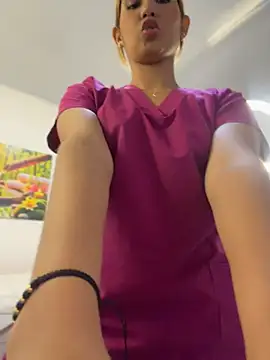 Kinky-Spa - 2 FINGER IN MY ASS