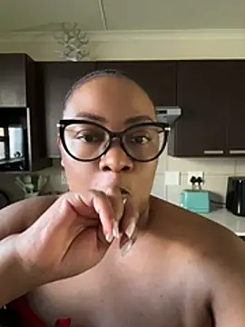 VixenRoyaleX - OWN THIS PU$$Y DZADDY👅💦🤑